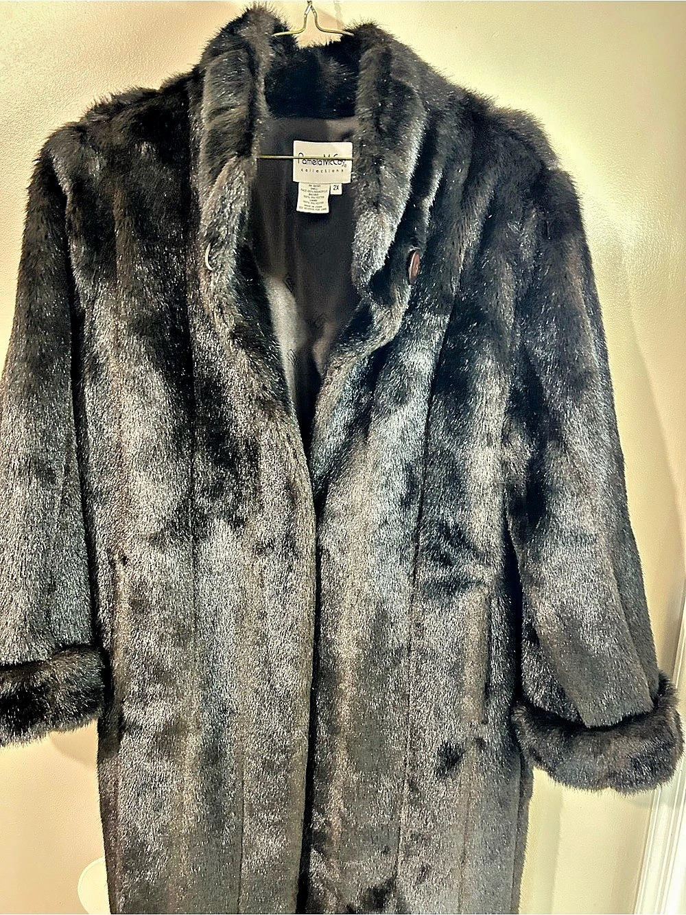 Pamela McCoy Faux Fur Coat in Black Size 2X Like New
